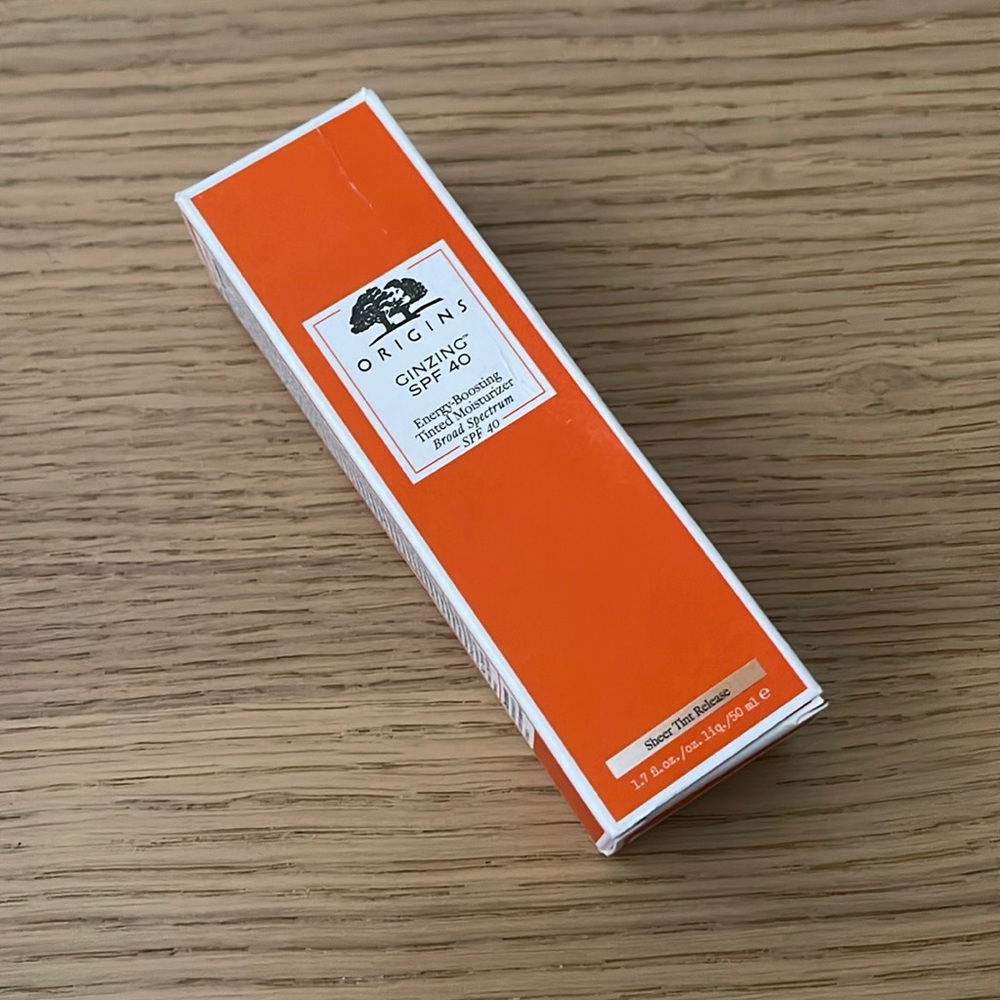 NWB Origins Ginzing Tinted SPF